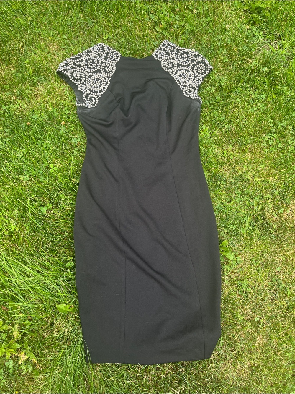 Aidan Matox 8 Black Cap-Sleeve Sheath Dress with Beaded Shoulders